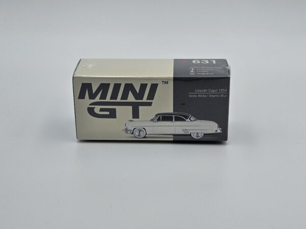 Mini GT - 631 Lincoln Capri 1954 Arctic White / Atlantic Blue - obrazek 4