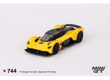 Mini GT - 744 Aston Martin Valkyrie Sunburst Yellow