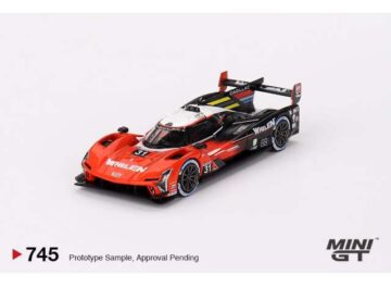 Mini GT - 745 Cadillac V-Series.R #31 Whelen Engineering Cadillac Racing 2023 IMSA Sebring 12 Hrs Winner