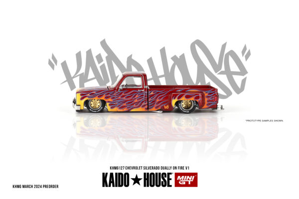 Mini GT Kaido House - 127 Chevrolet Silverado Dually on Fire V1 Red - obrazek 3