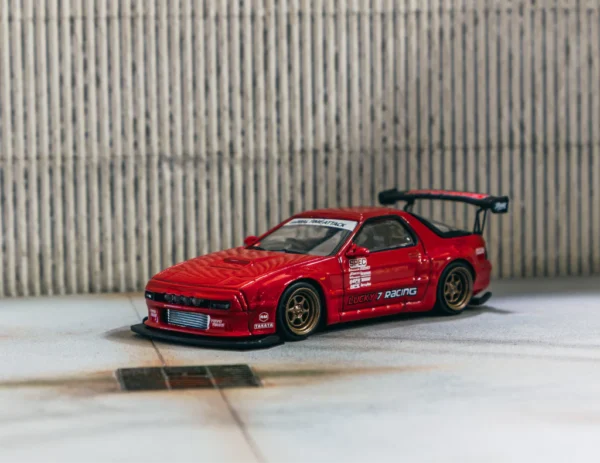 Tarmac Works - Pandem Mazda RX-7 FC3S Red - ROAD64 - obrazek 2