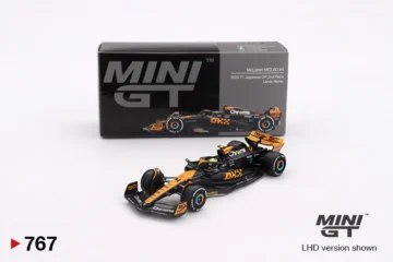 Mini GT - 767 MCLAREN MCL60 MGT00767-L