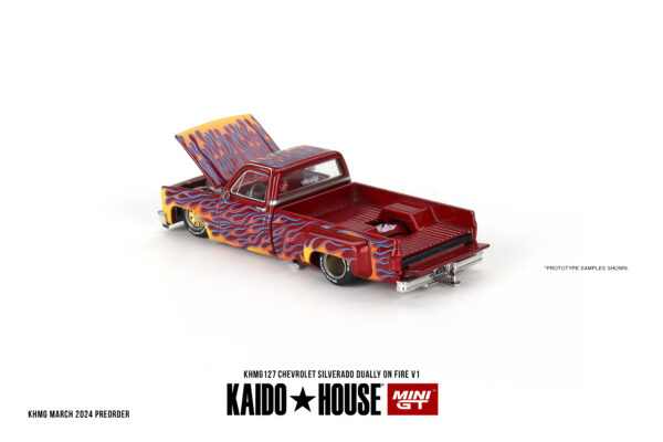 Mini GT Kaido House - 127 Chevrolet Silverado Dually on Fire V1 Red - obrazek 4