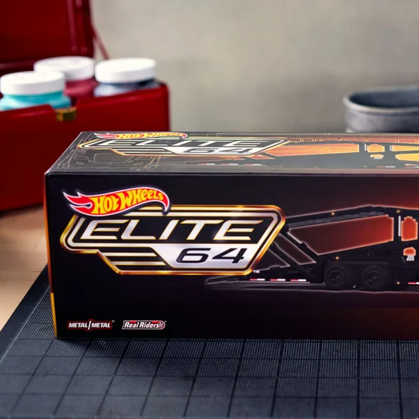 Hot Wheels - Elite 64 Freightliner Cascadia - obrazek 4